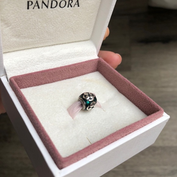 Pandora Aqua/Emerald Charm - Picture 2 of 3